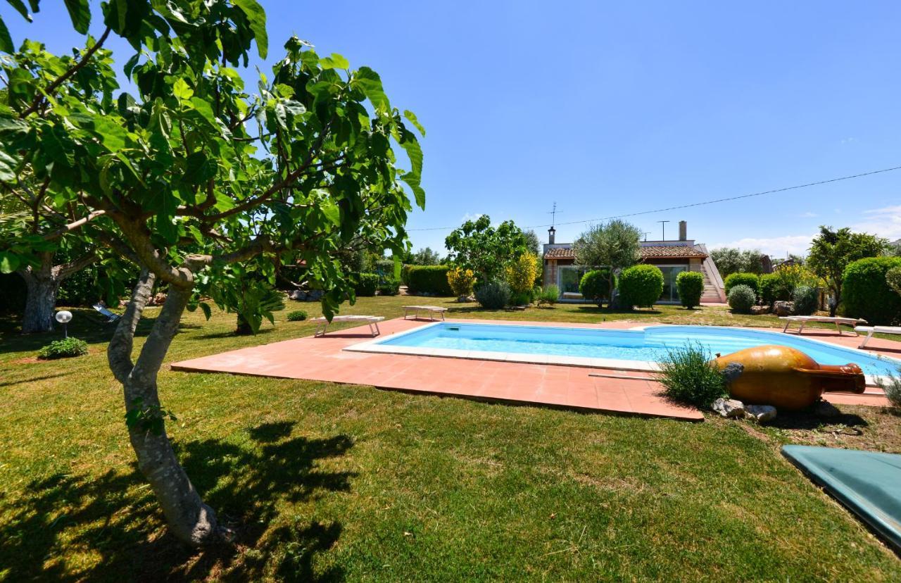 Terra Sessana Ville E Trullo Con Piscina Privata Ostuni Bagian luar foto