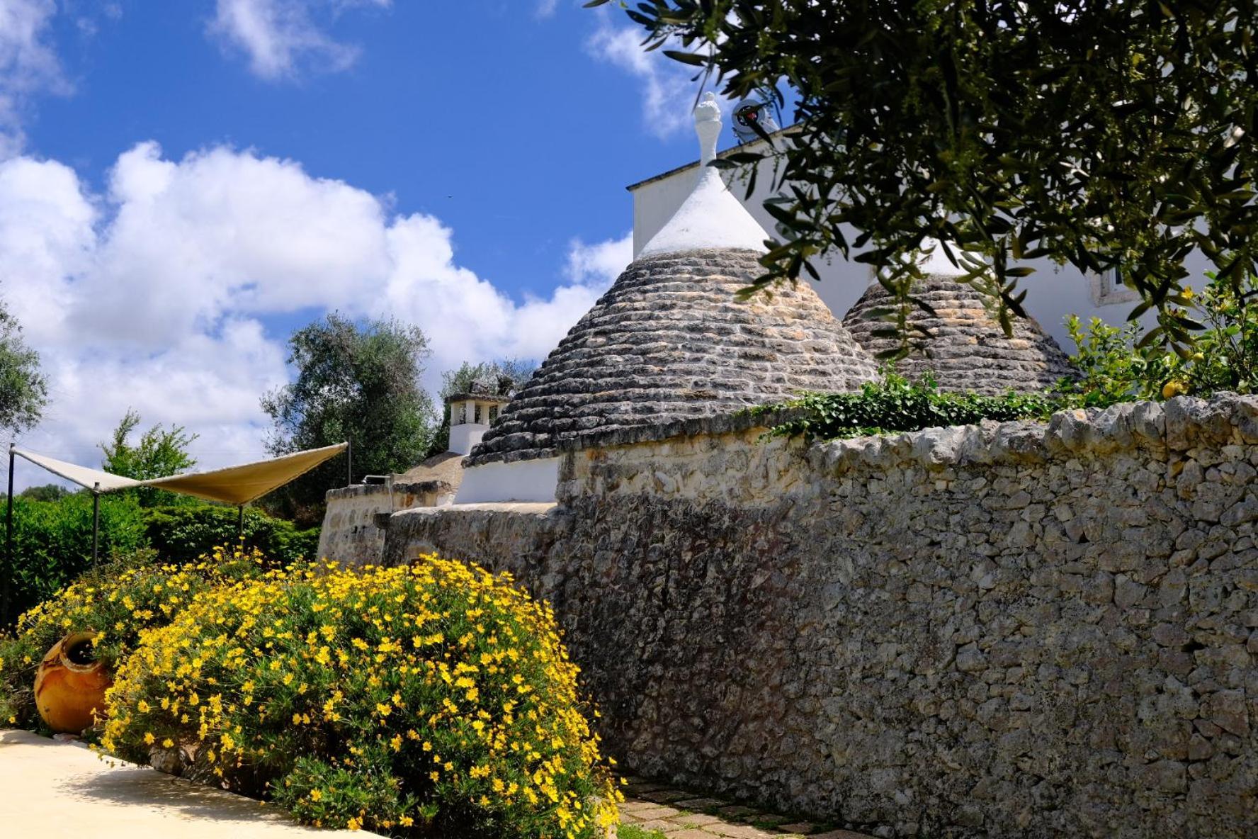 Terra Sessana Ville E Trullo Con Piscina Privata Ostuni Bagian luar foto